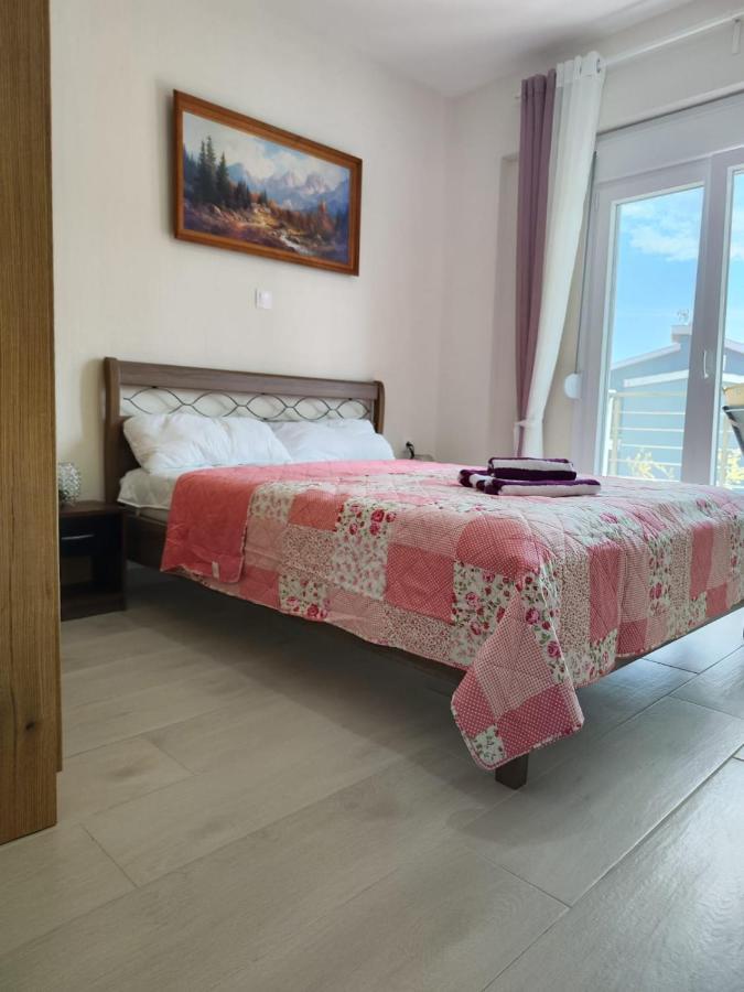 ניקיטי Lilli Deluxe Apartment מראה חיצוני תמונה